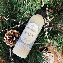 Load image into Gallery viewer, Snow - Squeeze Wax This is a subtle mix of many scents combined into the perfect, sweet, delicate, outdoor musk of winter snow! It will enliven ALL of your senses, just like the snow when it falls.