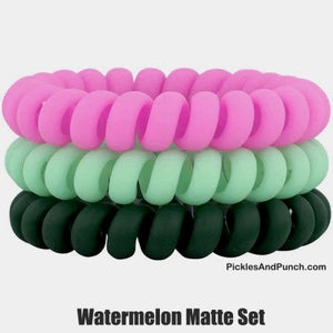 watermelon matte Hotlines are the BEST hair ties. We might be biased, but once you try them, you'll agree! They're ouchless & creaseless. Our coil hair tie design won't give you a headache because they don't pull on your roots!